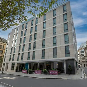4* Отель Clayton